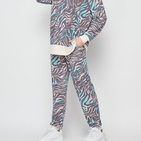 NWT Honeyme Multi Colored Zebra 2pc. Jogger Set - Picture 2 of 3